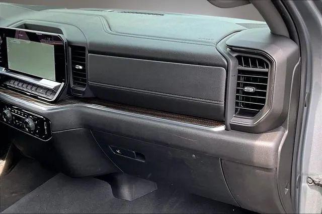 2025 Chevrolet Silverado 1500 2WD Crew Cab Short Bed LT