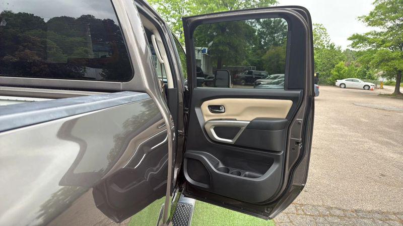 2016 Nissan Titan XD SV Diesel