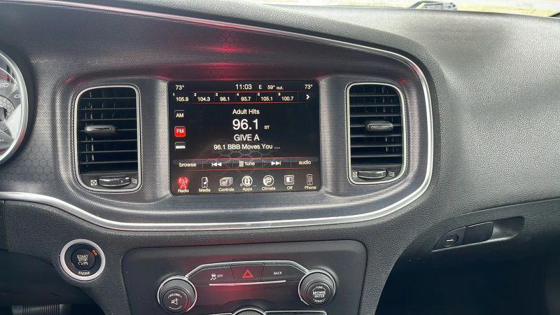 2015 Dodge Charger SXT