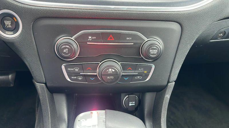 2015 Dodge Charger SXT