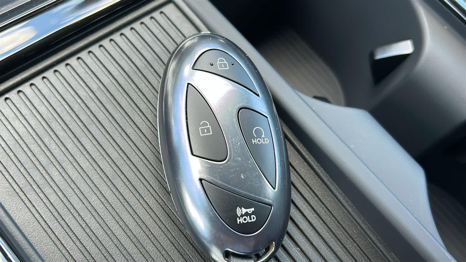 New 2026 Creamy White Pearl Hyundai SEL AWD image 59