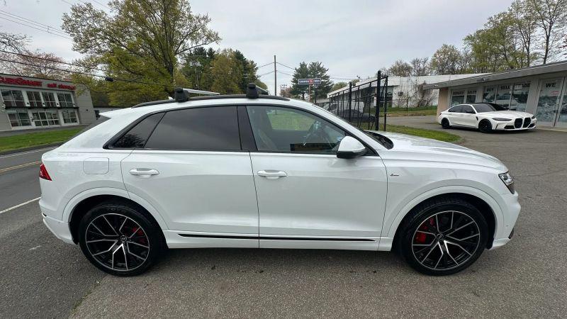 2021 Audi Q8 Premium Plus 55 TFSI quattro Tiptronic