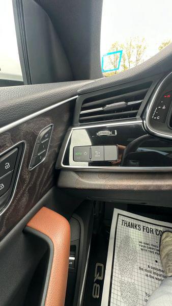 2021 Audi Q8 Premium Plus 55 TFSI quattro Tiptronic