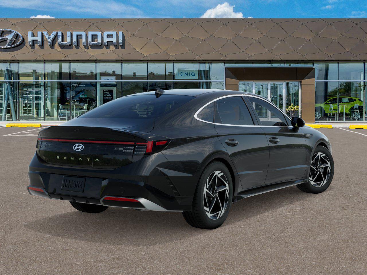 2026 Hyundai Sonata SEL photo 4