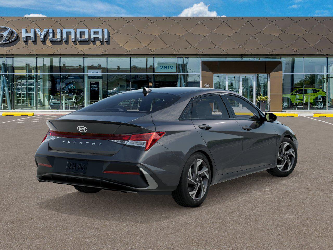 2026 Hyundai Elantra SEL photo 4