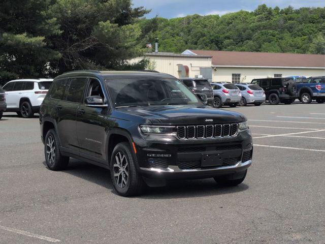 2023 Jeep Grand Cherokee L Limited 4x4