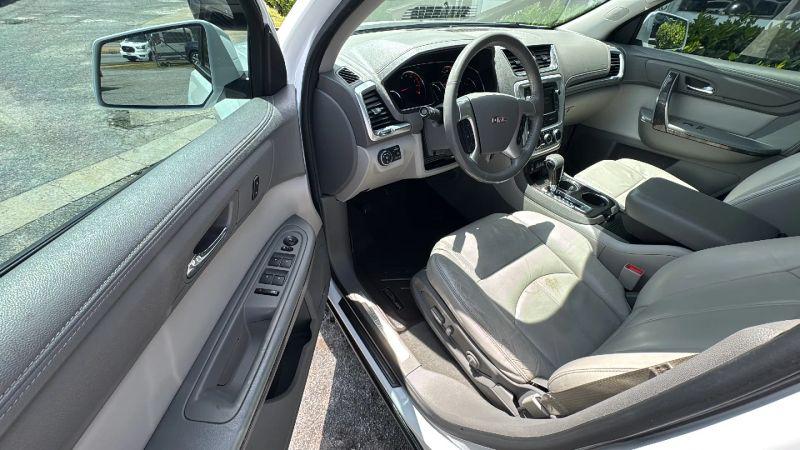 2016 GMC Acadia SLT-1