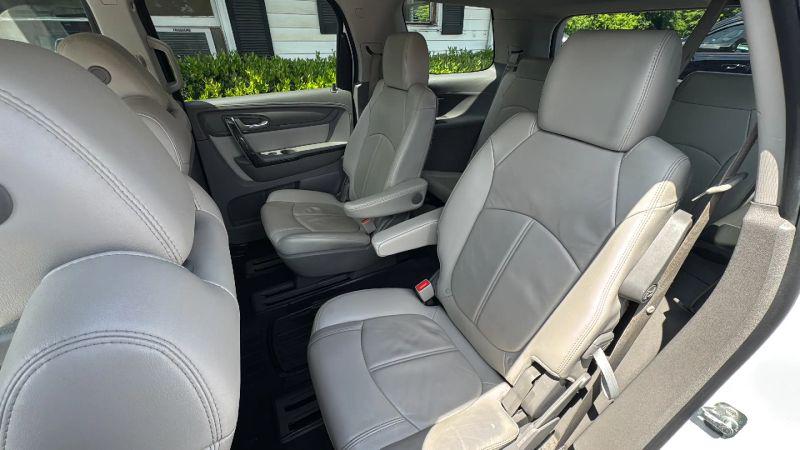 2016 GMC Acadia SLT-1