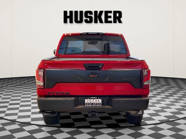 2021 Nissan Titan Crew Cab PRO-4X 4x4