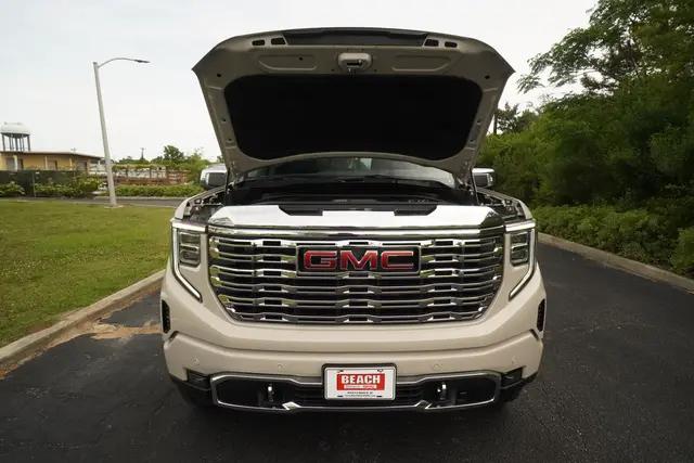 2026 GMC Sierra 1500 Crew Cab, Short Bed, Denali, 4WD