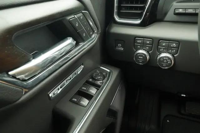 2026 GMC Sierra 1500 Crew Cab, Short Bed, Denali, 4WD
