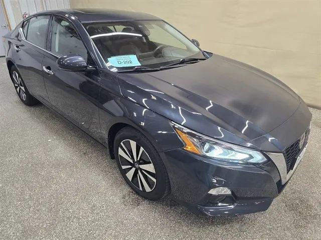 2019 Nissan Altima 2.5 SL for sale in Dell Rapids, SD