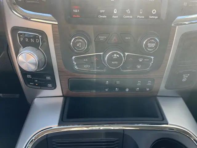 2018 Ram 1500 Laramie Crew Cab 4x4 5'7" Box