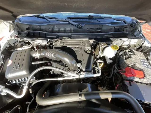 2018 Ram 1500 Laramie Crew Cab 4x4 5'7" Box