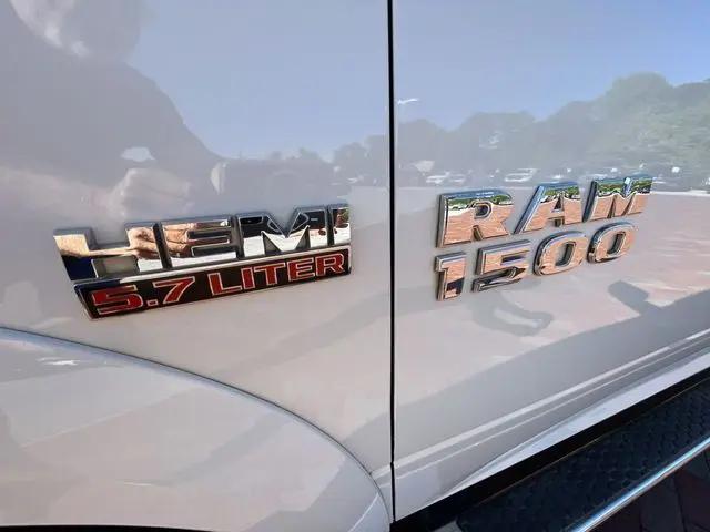 2018 Ram 1500 Laramie Crew Cab 4x4 5'7" Box