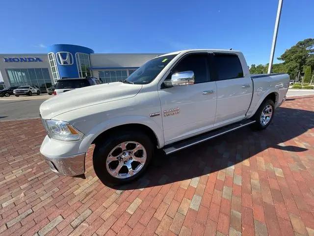 2018 Ram 1500 Laramie Crew Cab 4x4 5'7" Box