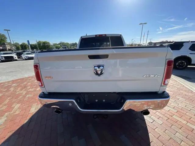 2018 Ram 1500 Laramie Crew Cab 4x4 5'7" Box