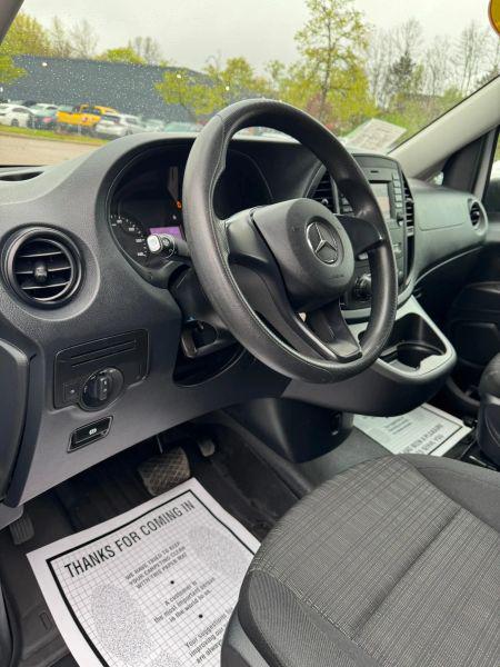 2020 Mercedes-Benz Metris Base