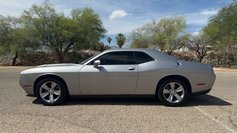 2015 Dodge Challenger SXT