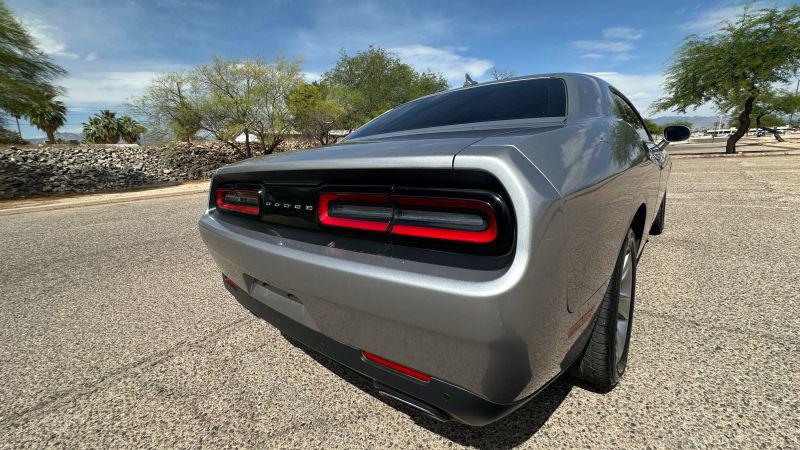 2015 Dodge Challenger SXT
