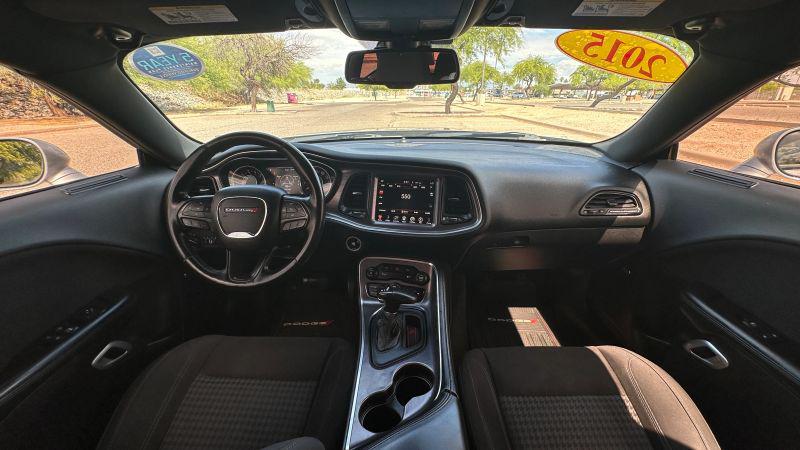2015 Dodge Challenger SXT