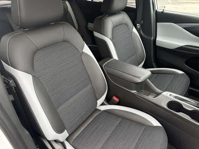 2024 Buick NV Preferred FWD