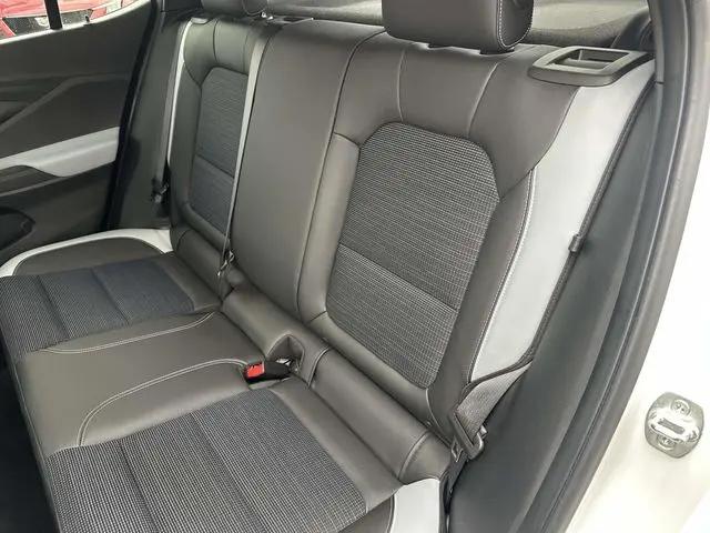 2024 Buick NV Preferred FWD