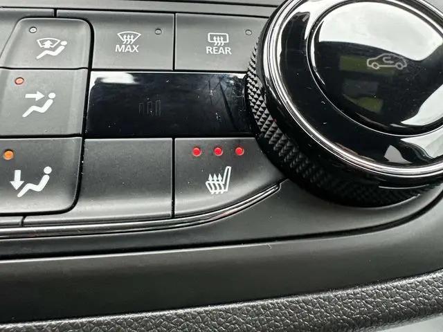 2024 Buick NV Preferred FWD