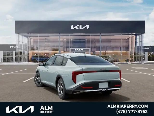 2026 Kia K4 LXS