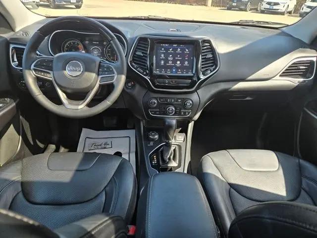 2019 Jeep Cherokee Overland 4x4