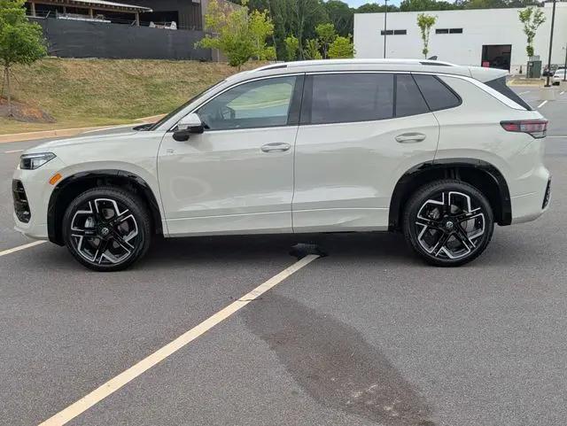 2026 Volkswagen Tiguan SEL R-Line Turbo