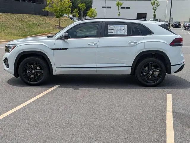 2026 Volkswagen Atlas Cross Sport SEL R-Line Black