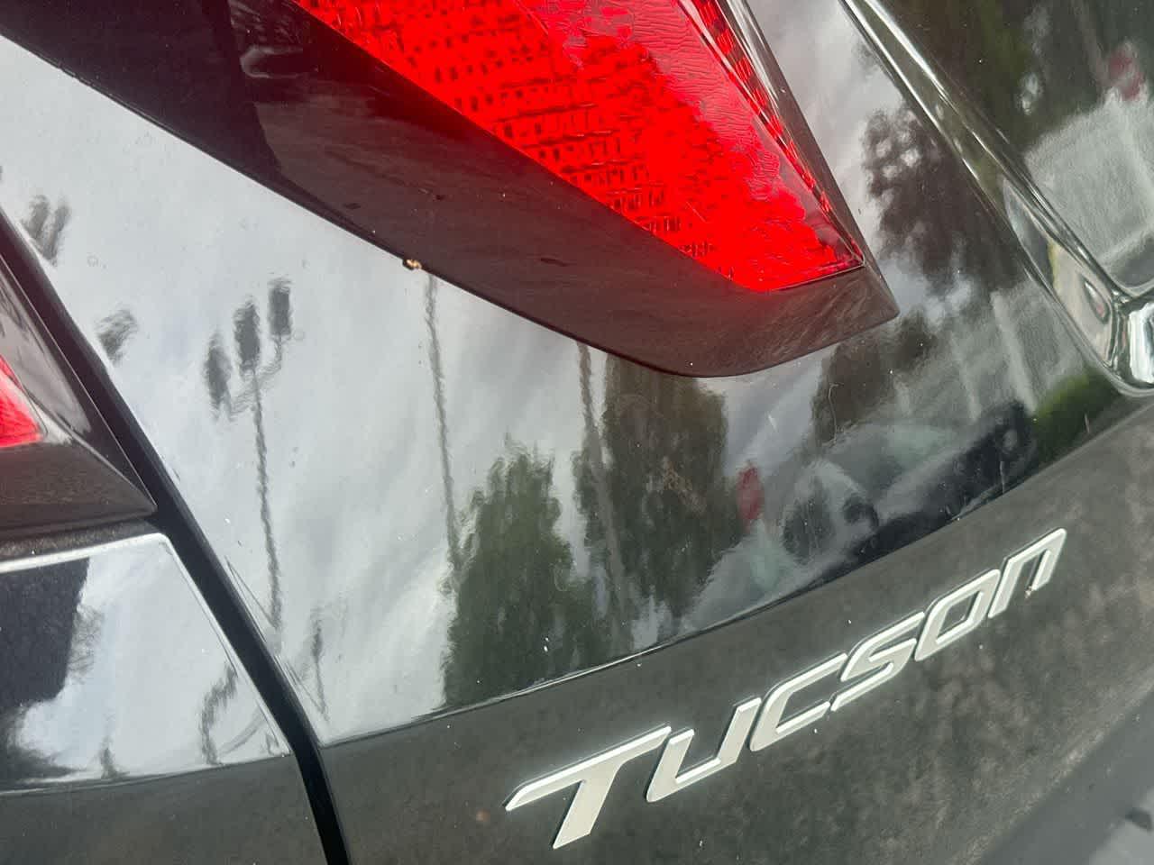 New 2026 Phantom Black Hyundai SEL FWD image 39