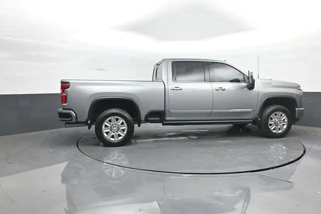 2024 Chevrolet Silverado 2500HD 4WD Crew Cab Standard Bed High Country