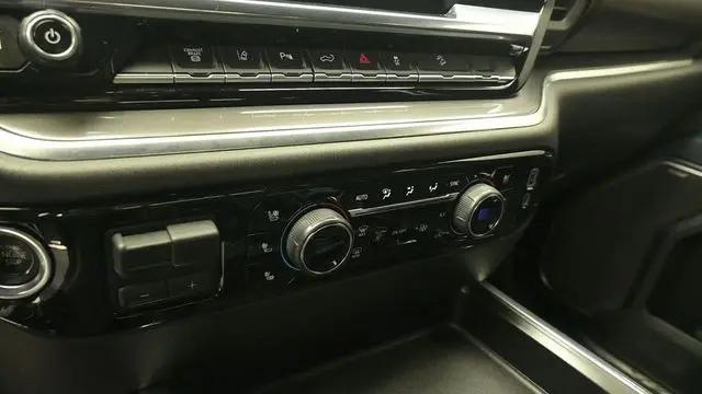 2024 Chevrolet Silverado 2500HD 4WD Crew Cab Standard Bed High Country