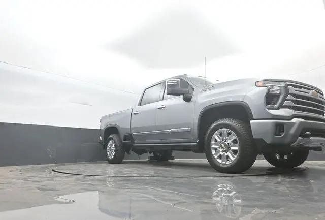 2024 Chevrolet Silverado 2500HD 4WD Crew Cab Standard Bed High Country