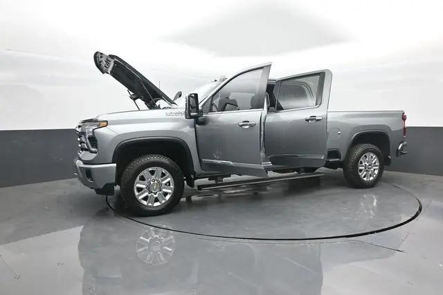 2024 Chevrolet Silverado 2500HD 4WD Crew Cab Standard Bed High Country