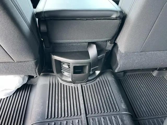 2026 Ram 3500 Tradesman Crew Cab 4x4 8' Box