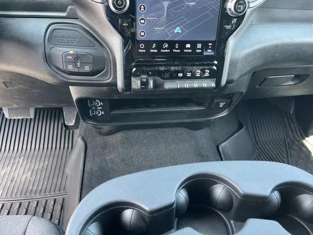 2026 Ram 3500 Tradesman Crew Cab 4x4 8' Box