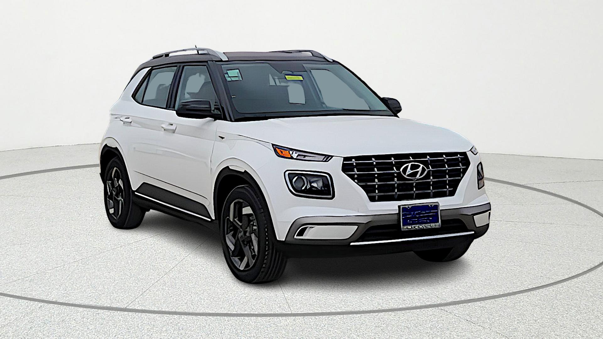 2026 Hyundai Venue SEL w/Two-Tone Roof