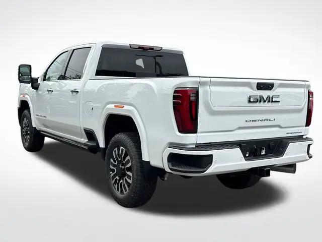 2026 GMC Sierra 2500HD Crew Cab, Standard Bed, Denali Ultimate, 4WD