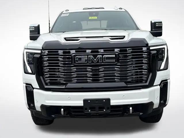 2026 GMC Sierra 2500HD Crew Cab, Standard Bed, Denali Ultimate, 4WD