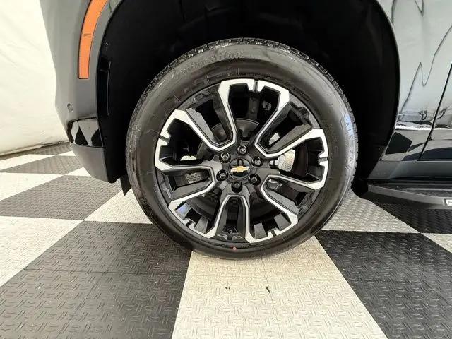 2026 Chevrolet Tahoe 4WD Premier