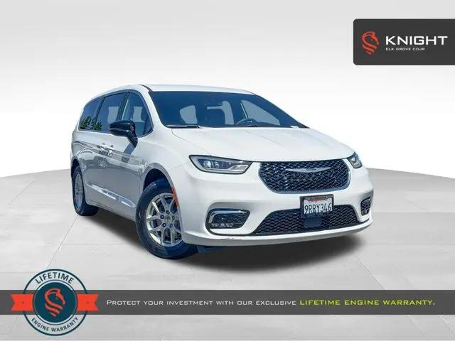 2025 Chrysler Pacifica Select for sale in Elk Grove, CA
