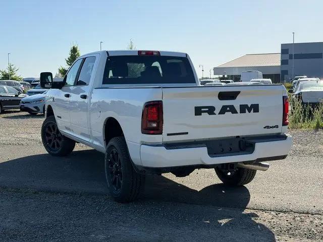 2026 Ram 3500 Big Horn Crew Cab 4x4 6'4" Box