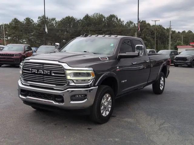 2022 Ram 3500 Laramie Crew Cab 4x4 8' Box