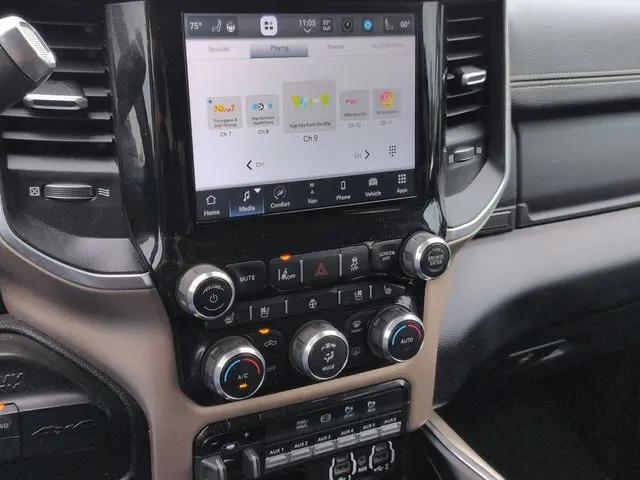 2022 Ram 3500 Laramie Crew Cab 4x4 8' Box