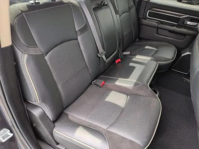 2022 Ram 3500 Laramie Crew Cab 4x4 8' Box