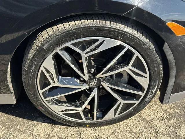 2023 Hyundai IONIQ 6 SEL