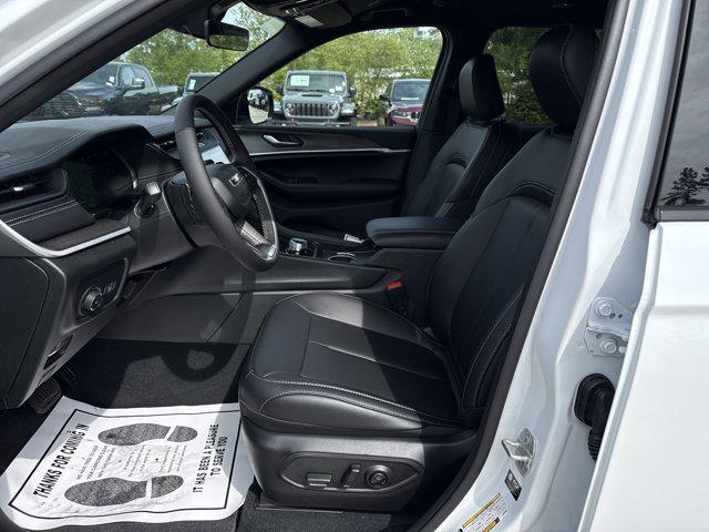 2026 Jeep Grand Cherokee L Limited 4x2